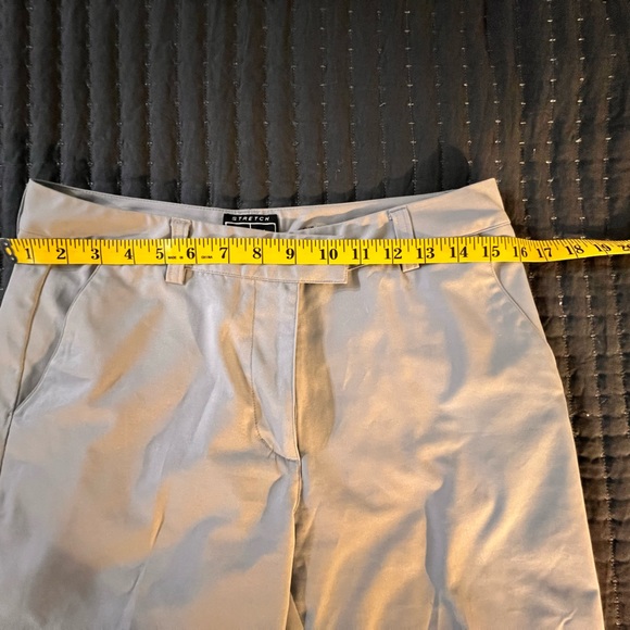 Adidas Shorts Womens Medium Climalite Flat Front Golf Beige Khaki Chino Bermuda - Picture 9 of 12